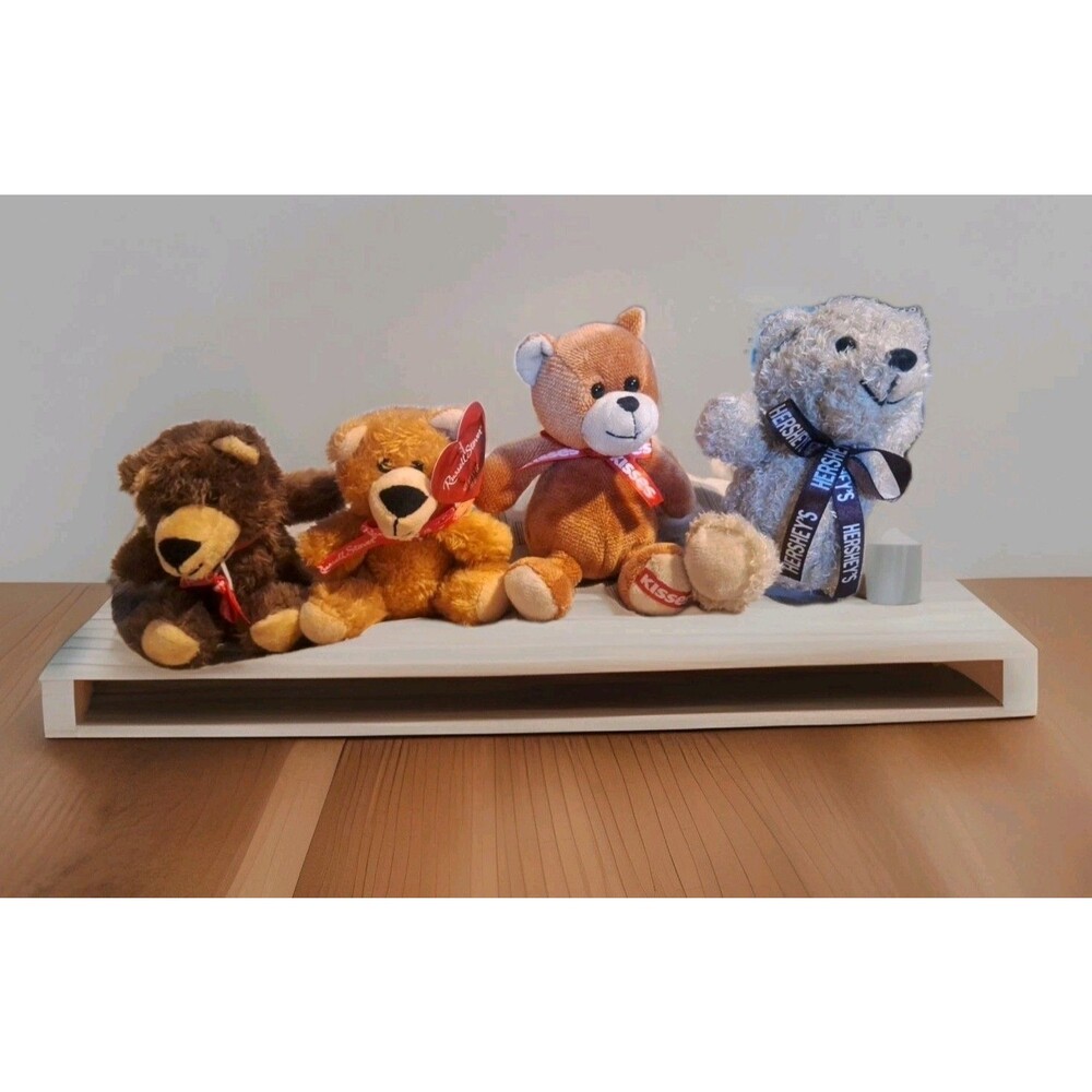 Hershey’s Russell Stover Valentines Brown Plush Bears Lot of 4 Cute Gift Set